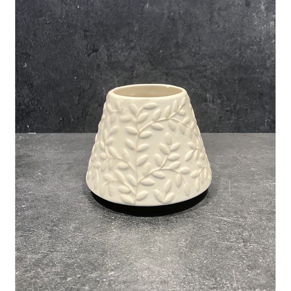 Yankee Candle Shade Topper Ivory Embossed Leaves Vine Ceramic Small Classic
